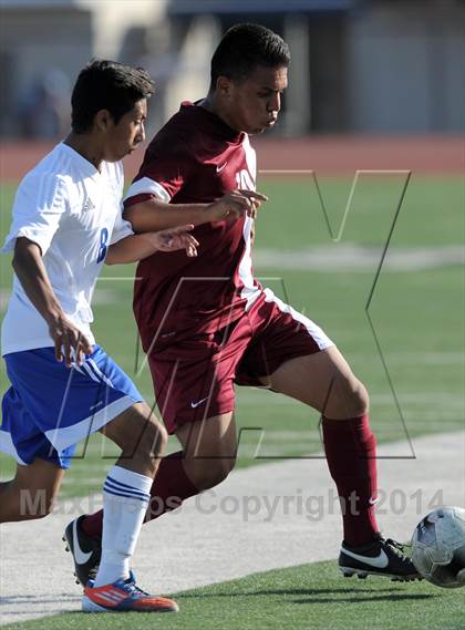 Thumbnail 2 in Oxnard @ Valencia (CIF SS D3 Playoff) photogallery.