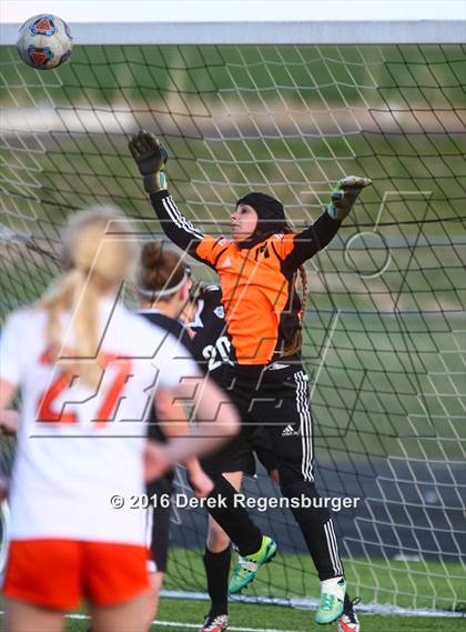 Thumbnail 3 in Berthoud @ Erie photogallery.