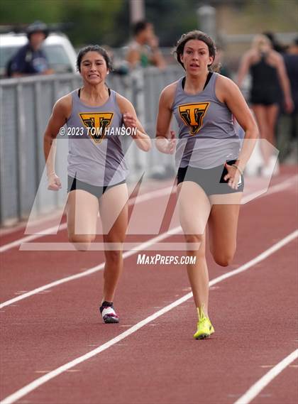 Thumbnail 2 in Longs Peak League Meet photogallery.