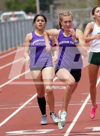 Thumbnail 2 in Longs Peak League Meet photogallery.