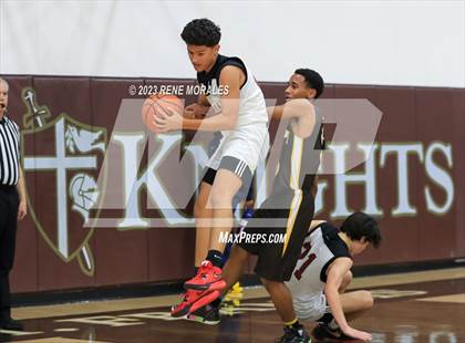 Thumbnail 2 in Crespi vs Alemany photogallery.