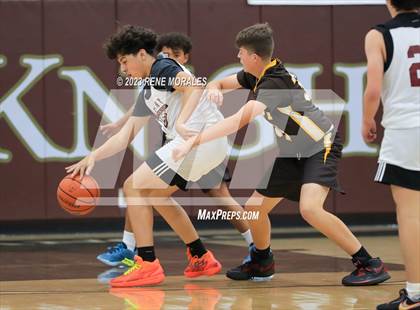 Thumbnail 1 in Crespi vs Alemany photogallery.
