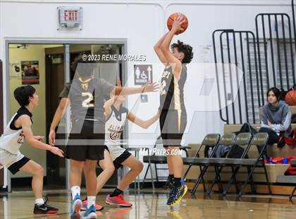 Thumbnail 1 in Crespi vs Alemany photogallery.