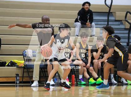Thumbnail 1 in Crespi vs Alemany photogallery.