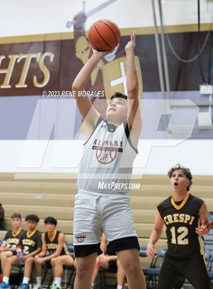Thumbnail 3 in Crespi vs Alemany photogallery.
