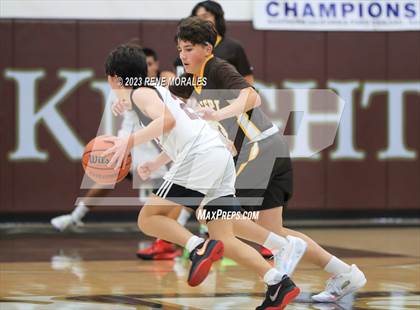 Thumbnail 1 in Crespi vs Alemany photogallery.