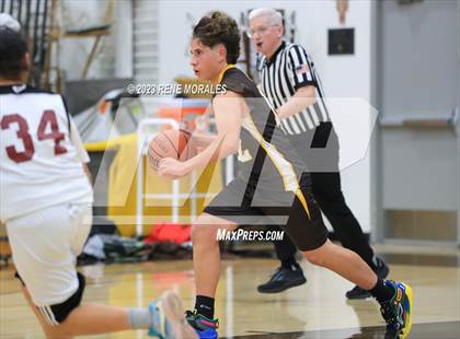 Thumbnail 1 in Crespi vs Alemany photogallery.