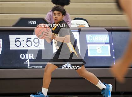 Thumbnail 3 in Crespi vs Alemany photogallery.