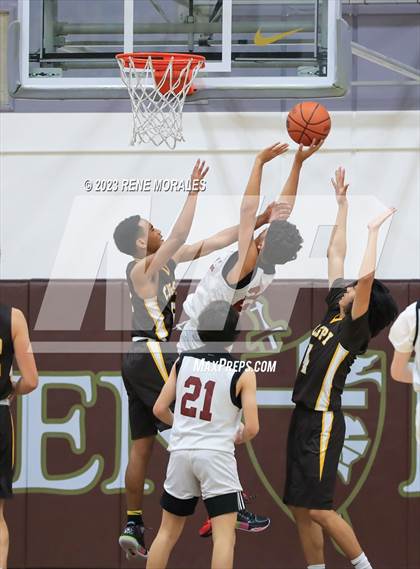 Thumbnail 2 in Crespi vs Alemany photogallery.