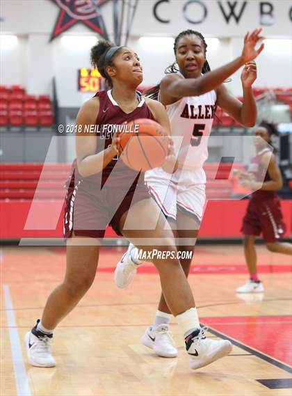 Thumbnail 1 in Lewisville vs. Allen (UIL 6A Bi-District Playoff) photogallery.