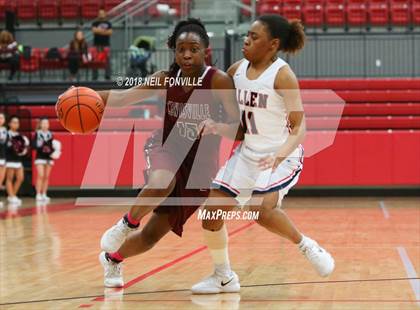 Thumbnail 3 in Lewisville vs. Allen (UIL 6A Bi-District Playoff) photogallery.