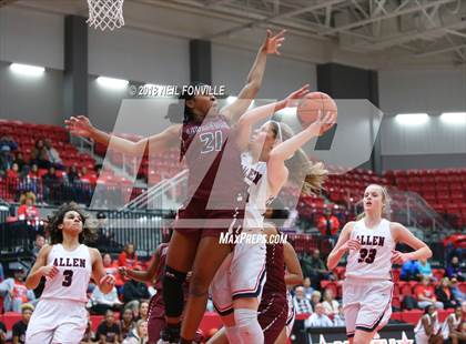 Thumbnail 2 in Lewisville vs. Allen (UIL 6A Bi-District Playoff) photogallery.