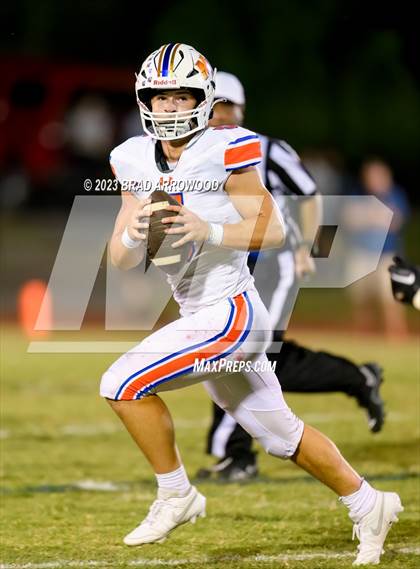 Thumbnail 3 in Marvin Ridge @ Lake Norman photogallery.