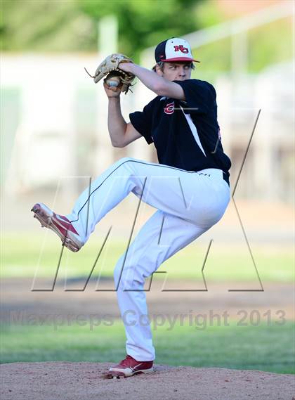 Thumbnail 3 in North Haven vs. New Canaan (CIAC Class L Semifinal) photogallery.