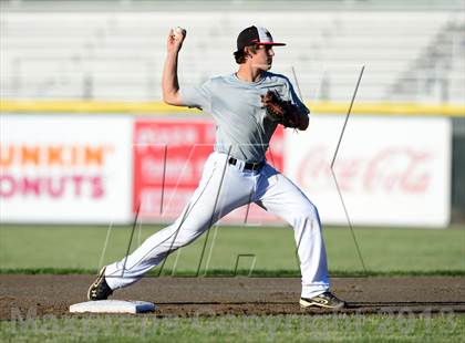 Thumbnail 2 in North Haven vs. New Canaan (CIAC Class L Semifinal) photogallery.