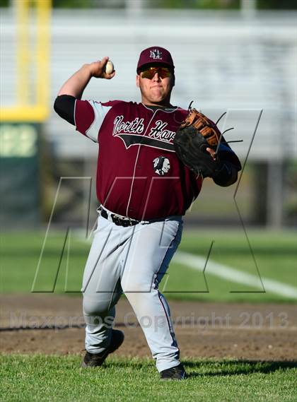 Thumbnail 3 in North Haven vs. New Canaan (CIAC Class L Semifinal) photogallery.