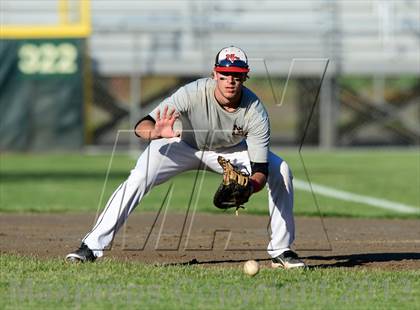 Thumbnail 3 in North Haven vs. New Canaan (CIAC Class L Semifinal) photogallery.