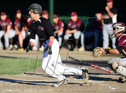 Thumbnail 2 in North Haven vs. New Canaan (CIAC Class L Semifinal) photogallery.