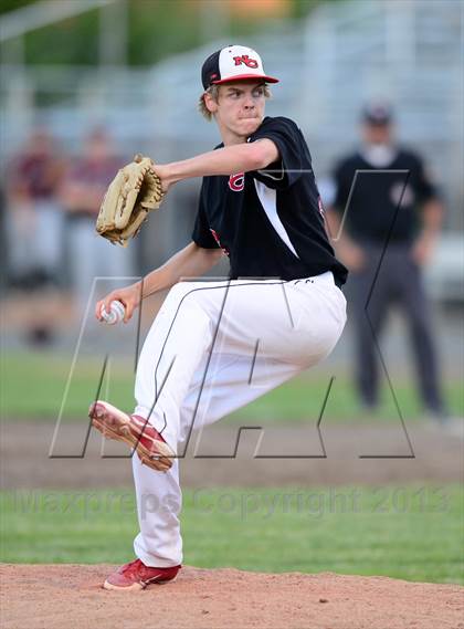 Thumbnail 2 in North Haven vs. New Canaan (CIAC Class L Semifinal) photogallery.
