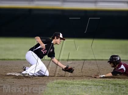 Thumbnail 1 in North Haven vs. New Canaan (CIAC Class L Semifinal) photogallery.
