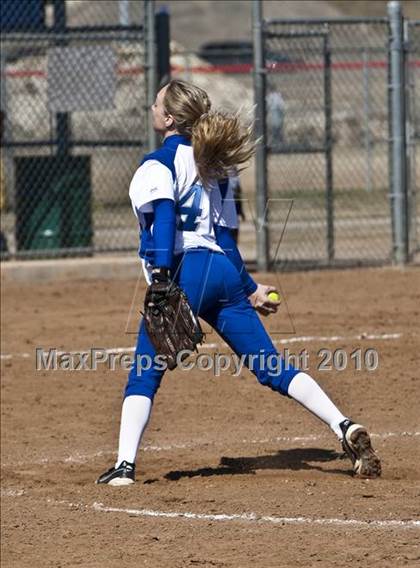 Thumbnail 3 in Brewer vs. North Crowley (Brewer Tournament) photogallery.