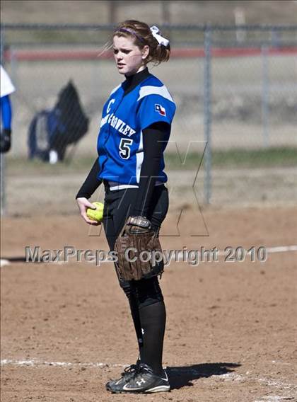 Thumbnail 3 in Brewer vs. North Crowley (Brewer Tournament) photogallery.