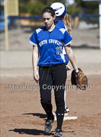 Thumbnail 1 in Brewer vs. North Crowley (Brewer Tournament) photogallery.