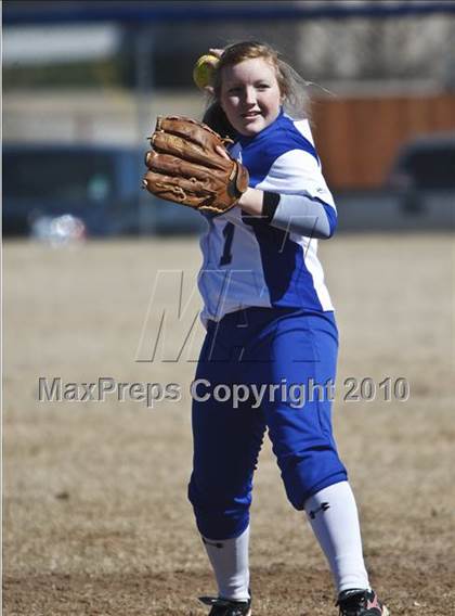 Thumbnail 2 in Brewer vs. North Crowley (Brewer Tournament) photogallery.