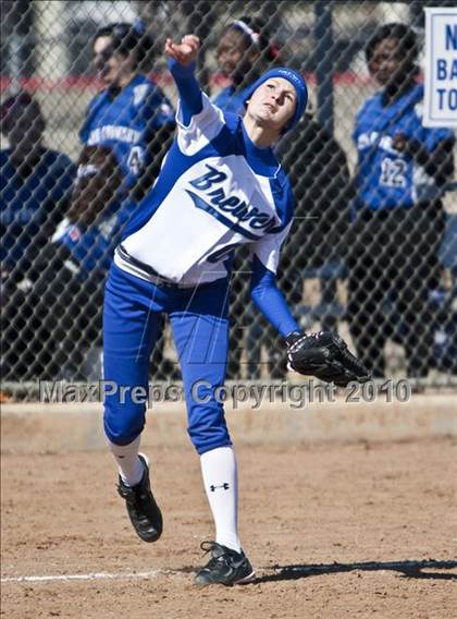 Thumbnail 3 in Brewer vs. North Crowley (Brewer Tournament) photogallery.