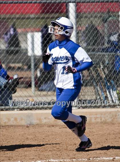 Thumbnail 3 in Brewer vs. North Crowley (Brewer Tournament) photogallery.