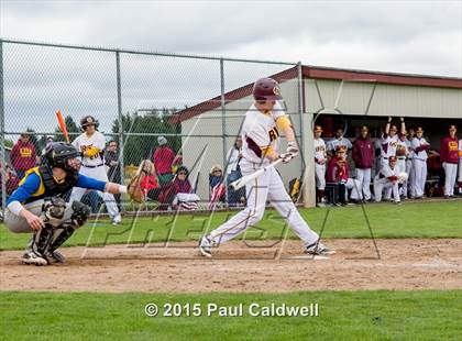 Thumbnail 3 in Kelso vs. O'Dea (WIAA 3A 1st Round Playoff) photogallery.