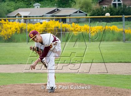 Thumbnail 1 in Kelso vs. O'Dea (WIAA 3A 1st Round Playoff) photogallery.