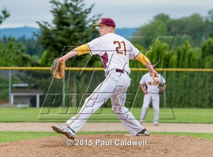 Thumbnail 3 in Kelso vs. O'Dea (WIAA 3A 1st Round Playoff) photogallery.