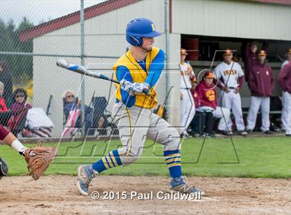 Thumbnail 2 in Kelso vs. O'Dea (WIAA 3A 1st Round Playoff) photogallery.