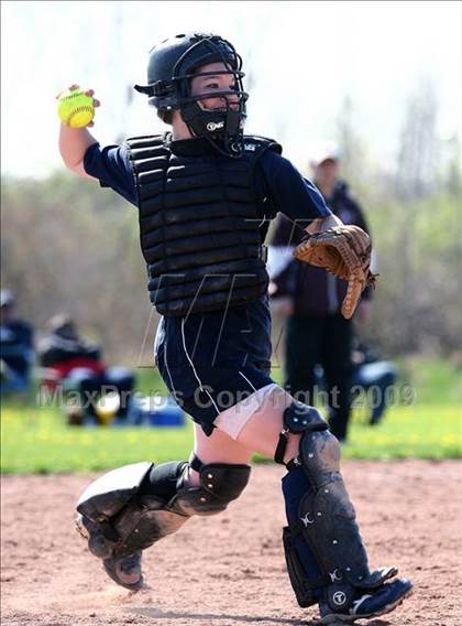 Thumbnail 2 in St. Mary's vs Dunkirk (12th Depew Tournament) photogallery.
