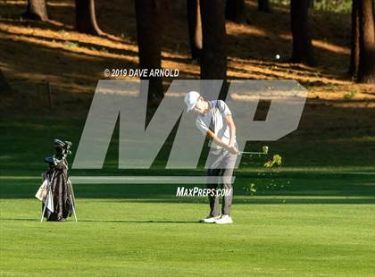 Thumbnail 2 in Wellesley @ Needham photogallery.
