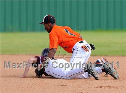 Thumbnail 2 in Cooper vs Commerce (Farmersville Tournament) photogallery.