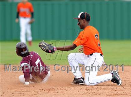 Thumbnail 3 in Cooper vs Commerce (Farmersville Tournament) photogallery.