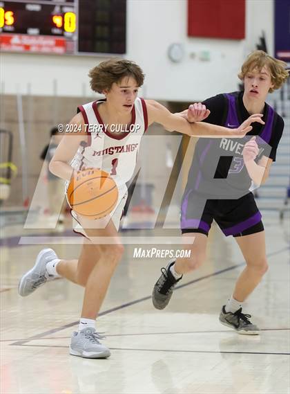 Thumbnail 3 in Riverton @ Herriman photogallery.
