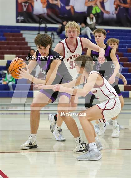 Thumbnail 2 in Riverton @ Herriman photogallery.