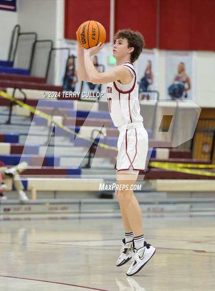 Thumbnail 2 in Riverton @ Herriman photogallery.