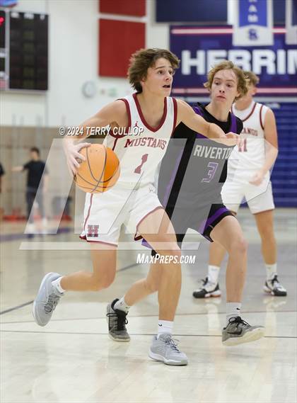 Thumbnail 1 in Riverton @ Herriman photogallery.