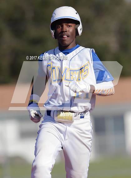 Thumbnail 3 in John Curtis Christian @ St. Charles Catholic (SCC Tournament) photogallery.