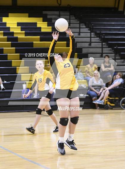 Thumbnail 3 in Sullivan Central @ Chuckey-Doak photogallery.