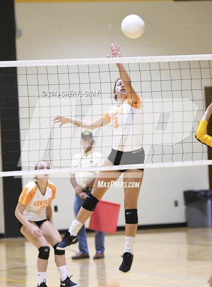 Thumbnail 1 in Sullivan Central @ Chuckey-Doak photogallery.