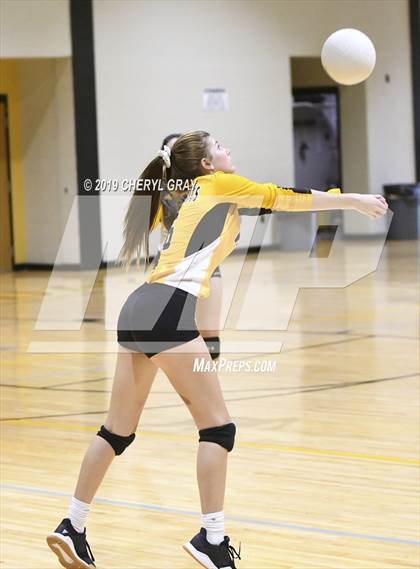 Thumbnail 1 in Sullivan Central @ Chuckey-Doak photogallery.