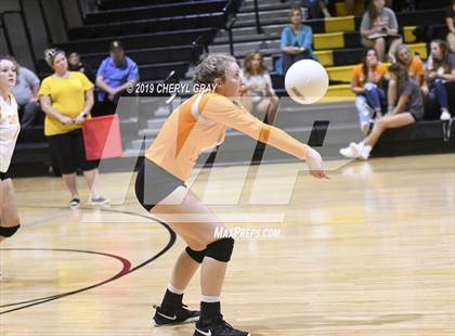 Thumbnail 2 in Sullivan Central @ Chuckey-Doak photogallery.