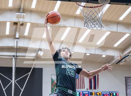Thumbnail 2 in Soledad vs. Mid-Pacific Institute (Moanalua Invitational) photogallery.