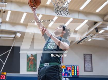 Thumbnail 2 in Soledad vs. Mid-Pacific Institute (Moanalua Invitational) photogallery.