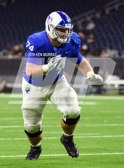 Thumbnail 3 in Katy Taylor vs Humble (UIL 6A Regional Playoff) photogallery.